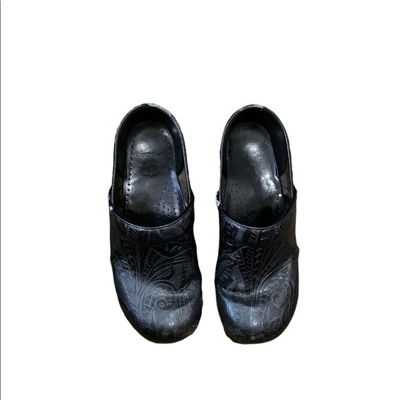 Dansko Women’s Black Damask Print Clogs Size‎ 40 (9.5-10) - Picture 1 of 6